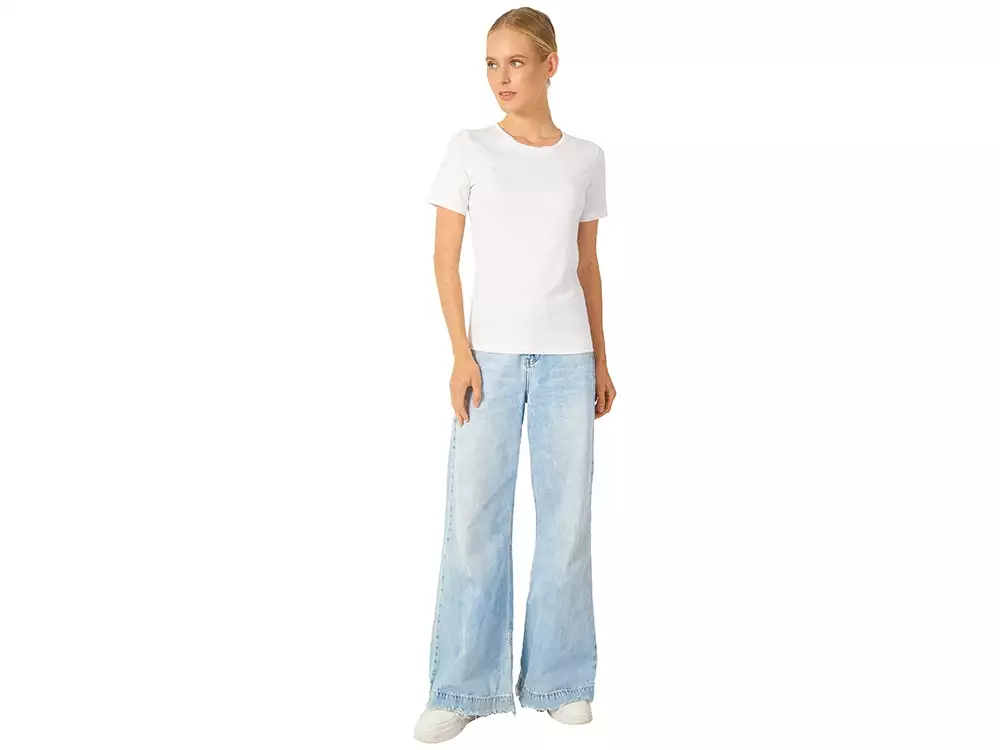 Футболка "Heavy Super Club" женская — изображение 4