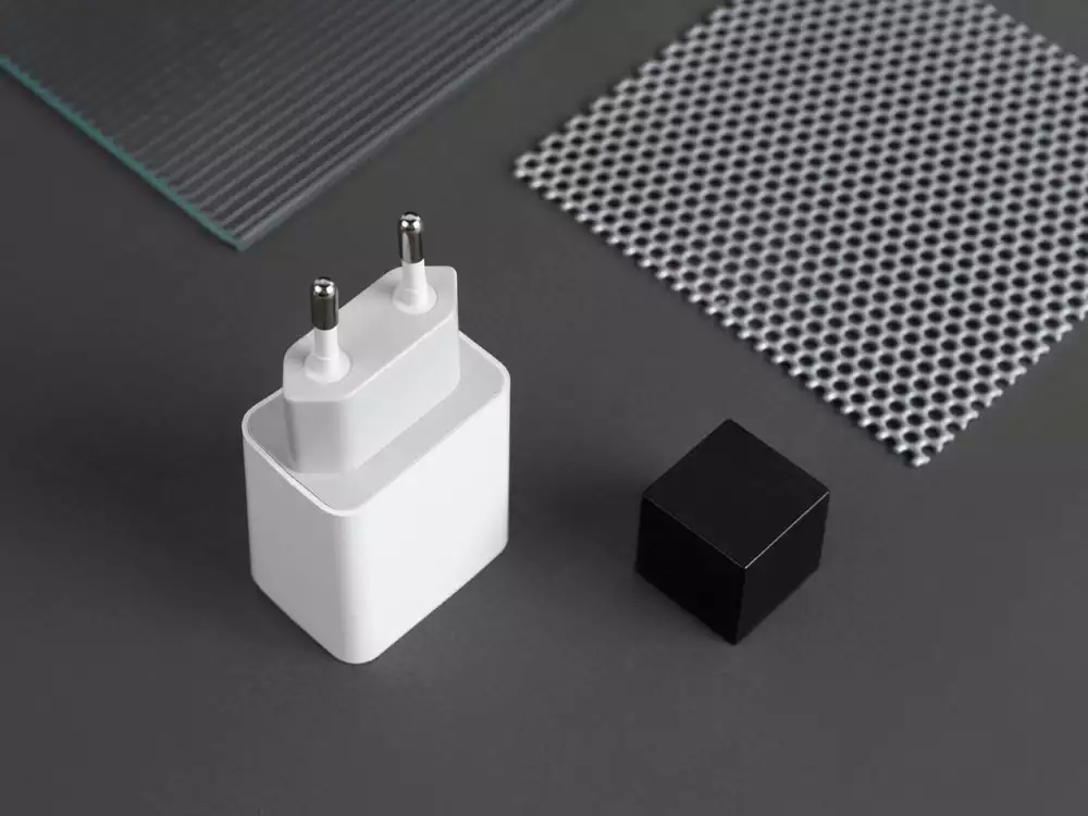 Сетевое зарядное устройство «NEO ZQ3 PD», 20 Вт — изображение 7