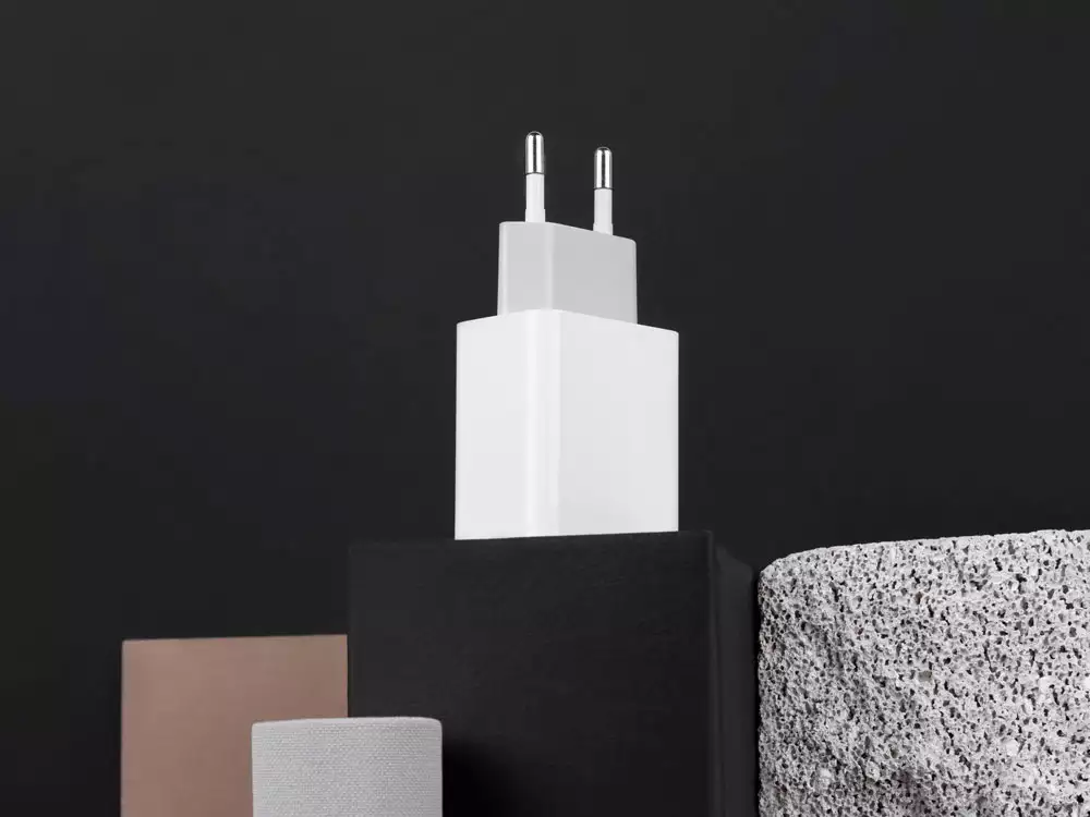 Сетевое зарядное устройство «NEO ZQ3 PD», 20 Вт — изображение 6