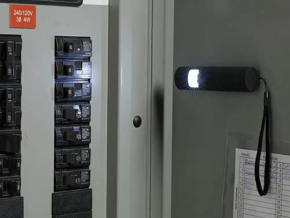 Магнитный фонарик «Tau mini», 10 диодов — изображение 6