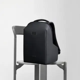 Водостойкий антикражный рюкзак Hipack для ноутбука 15.6"