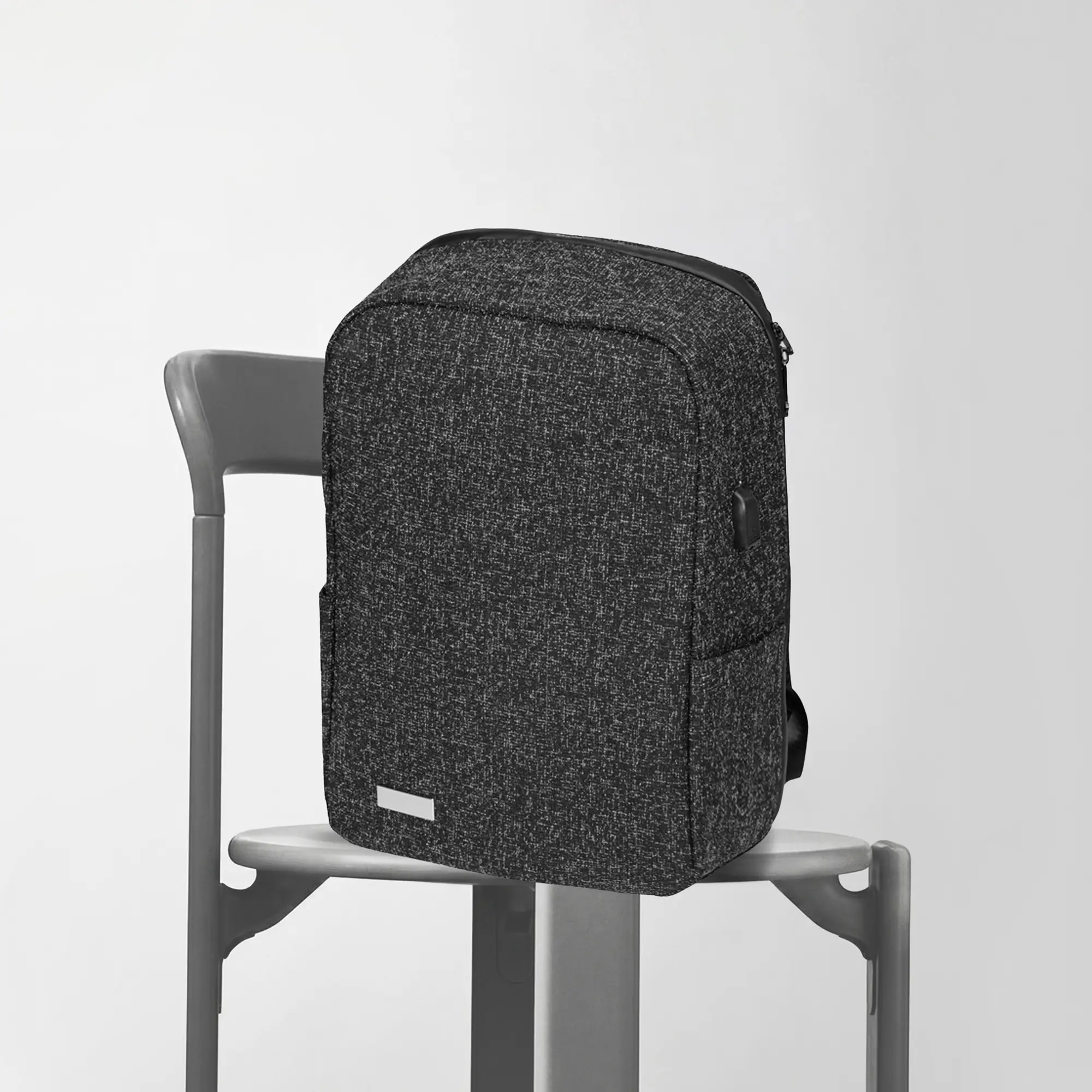 Противокражный водостойкий рюкзак «Shelter» для ноутбука 15.6 ''