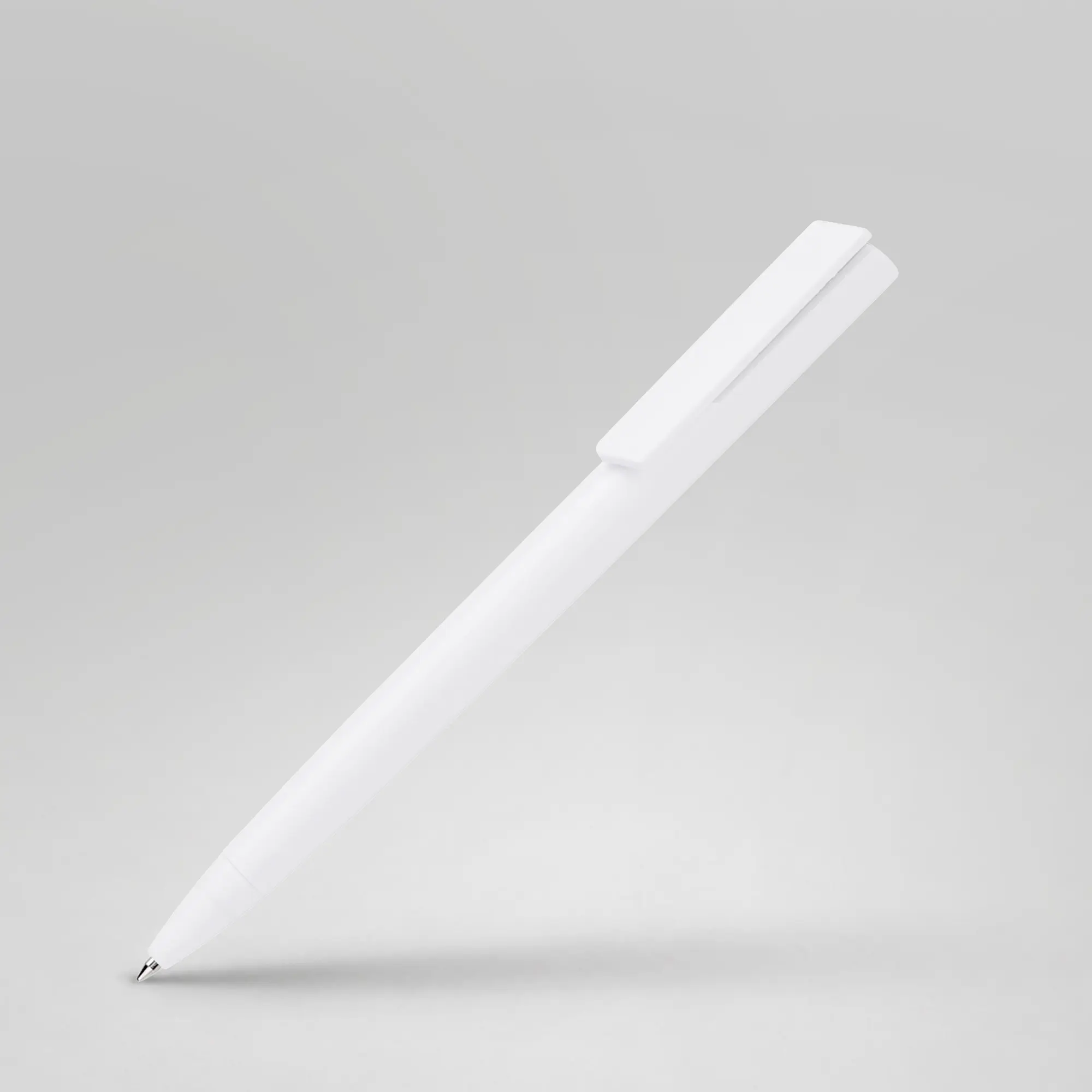 Ручка пластиковая шариковая «Taper Solid»